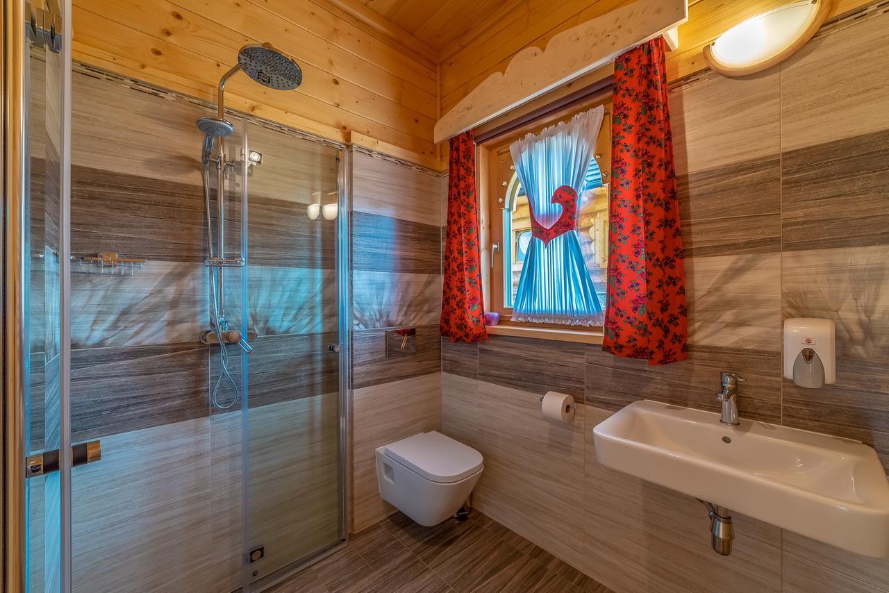 Domek W Bialce Z Jacuzzi W Ogrodzie Бялка-Татшаньска Экстерьер фото